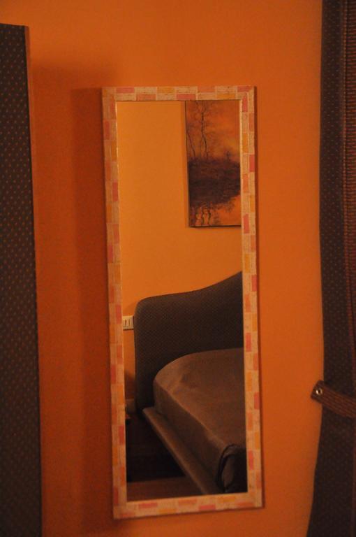 B&B Al Canto Del Cavour Pistoia Zimmer foto
